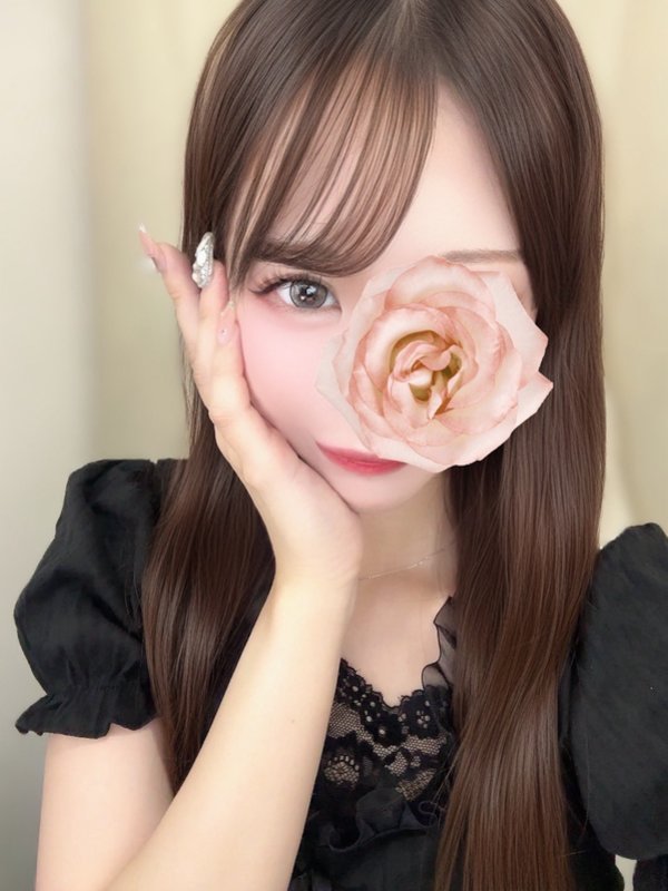 吉沢ひかり